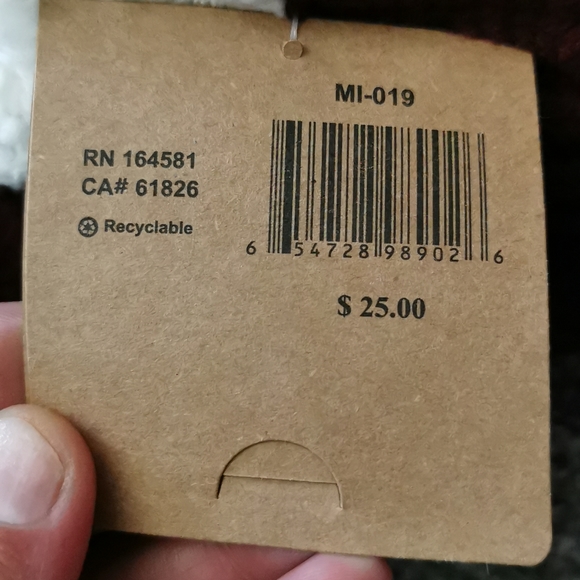 Just Cozy Knit Hat and Mitts - Picture 3 of 3